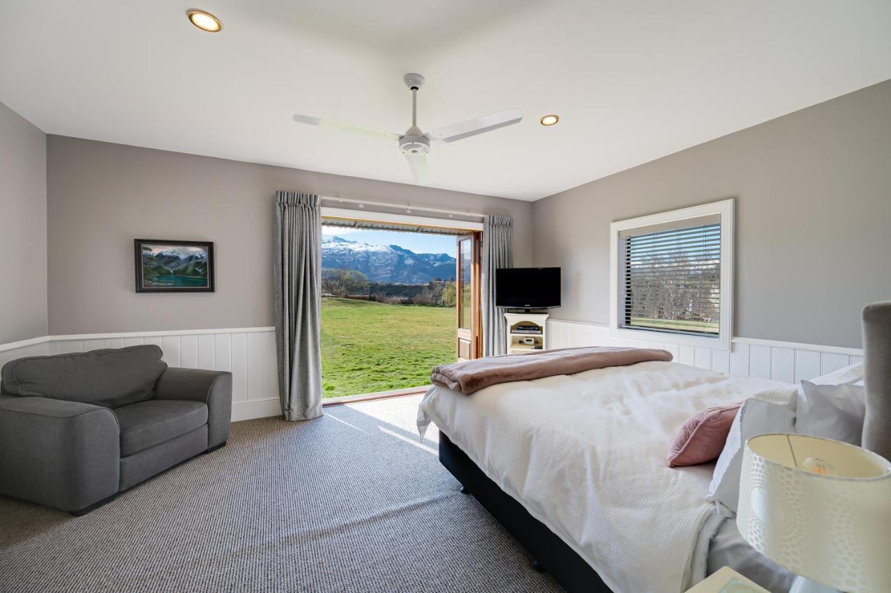 Manata Homestead & Lodge Queenstown Bagian luar foto