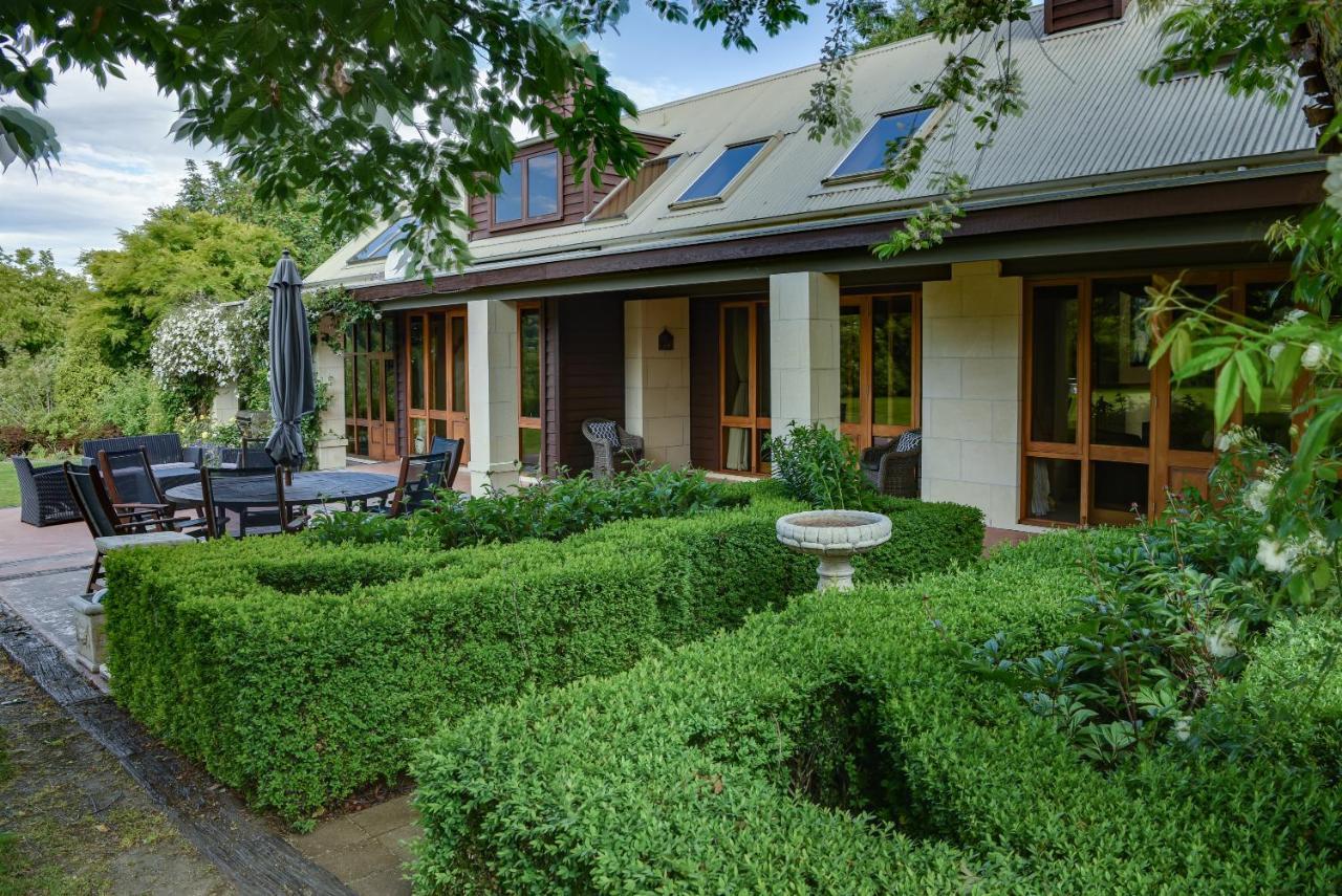 Manata Homestead & Lodge Queenstown Bagian luar foto