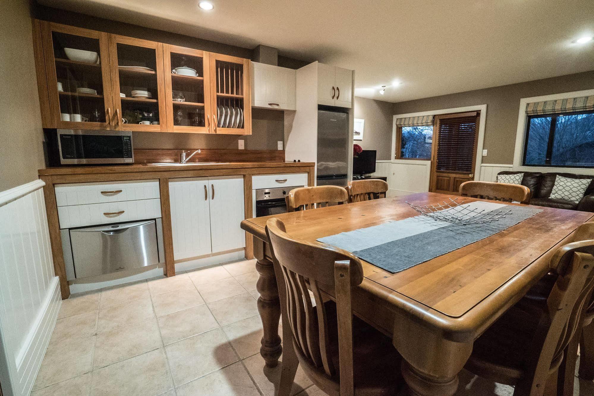 Manata Homestead & Lodge Queenstown Bagian luar foto