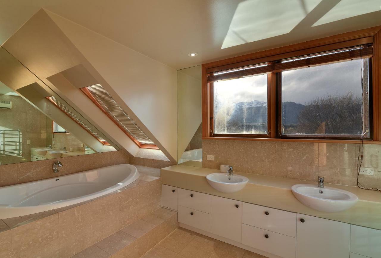 Manata Homestead & Lodge Queenstown Bagian luar foto
