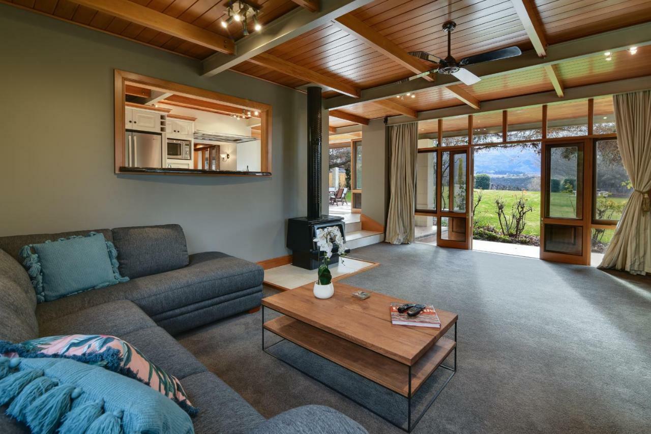 Manata Homestead & Lodge Queenstown Bagian luar foto